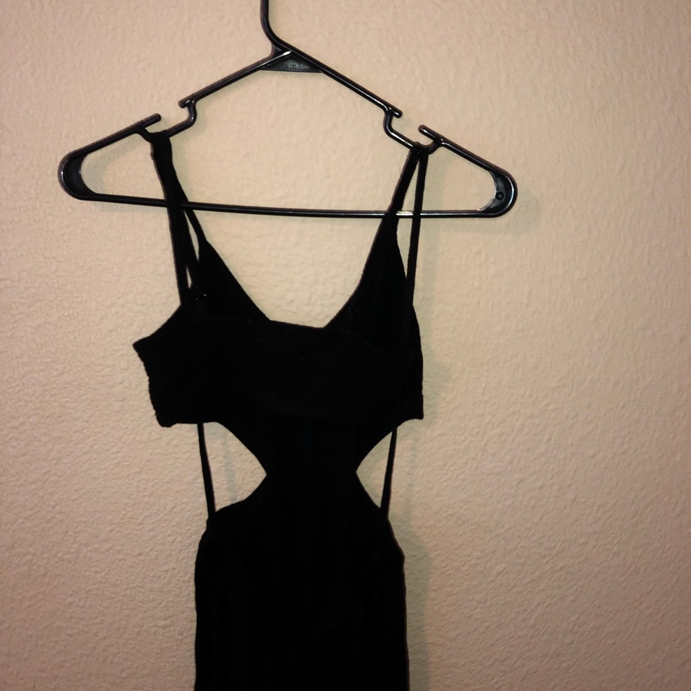 side cutout maxi dress